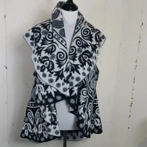 Reversible Boho black/white paisley Flowy Vest‎ - Picture 4 of 7